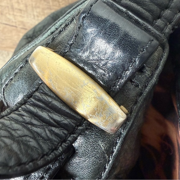 B. MAKOWSKY Black Leather Shoulder Bag Hobo Slouchy Chunky Magnetic Closure - Picture 10 of 16